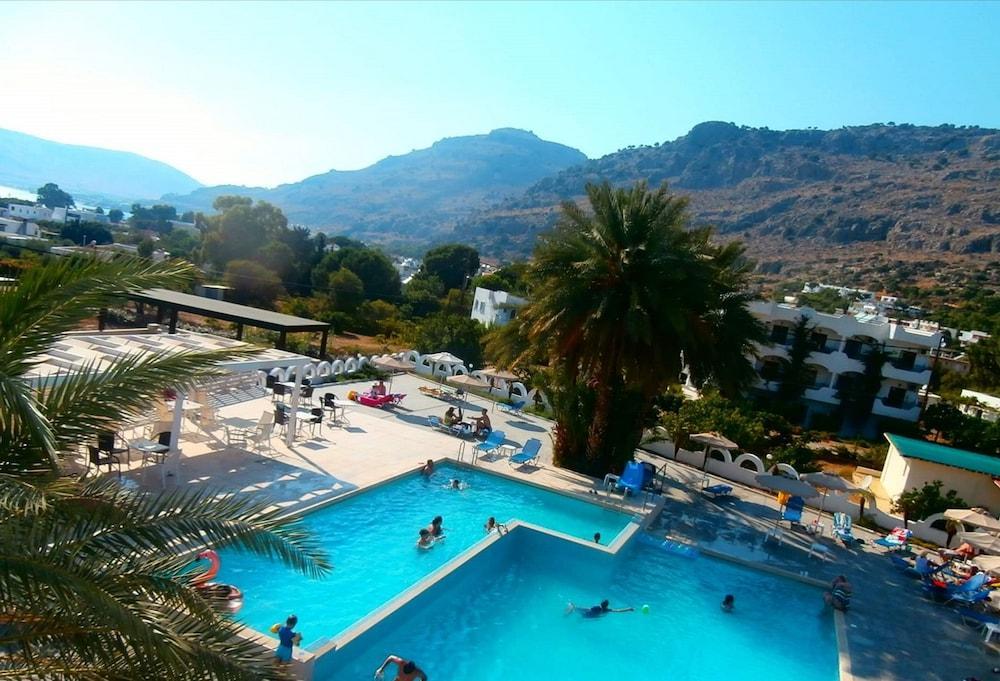 Thalia Hotel Pefki Buitenkant foto