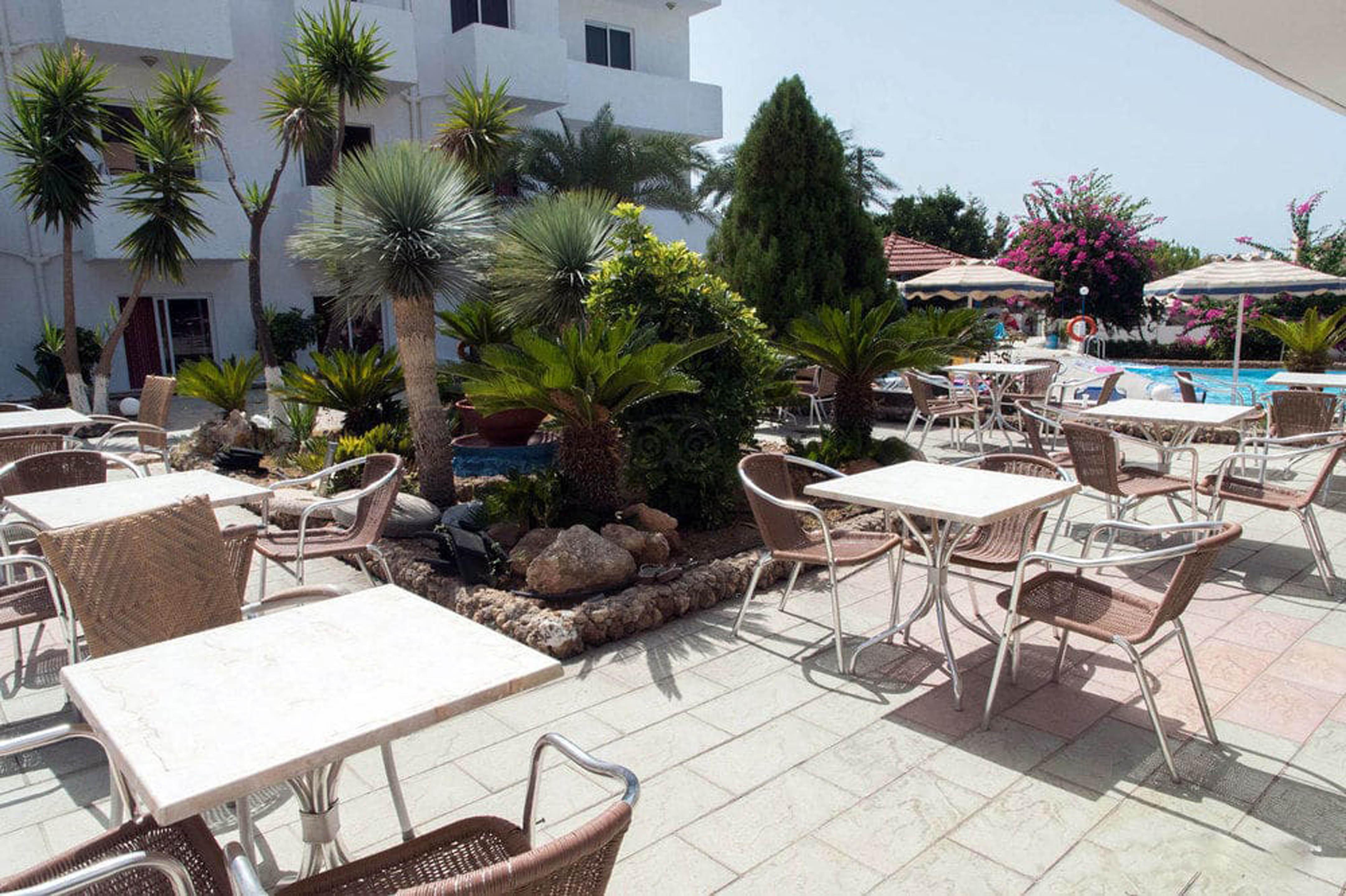 Thalia Hotel Pefki Buitenkant foto