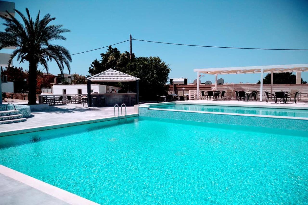 Thalia Hotel Pefki Buitenkant foto
